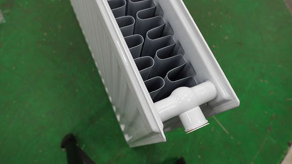 Радиатор стальной панельный Uni-fitt: тип 21, 66 мм, универсальное нижнее подключение